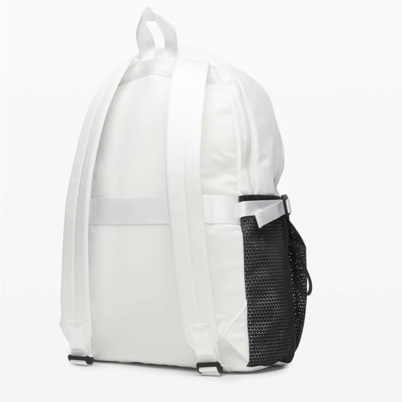 Lululemon All Hours Backpack - Picture 3 of 15